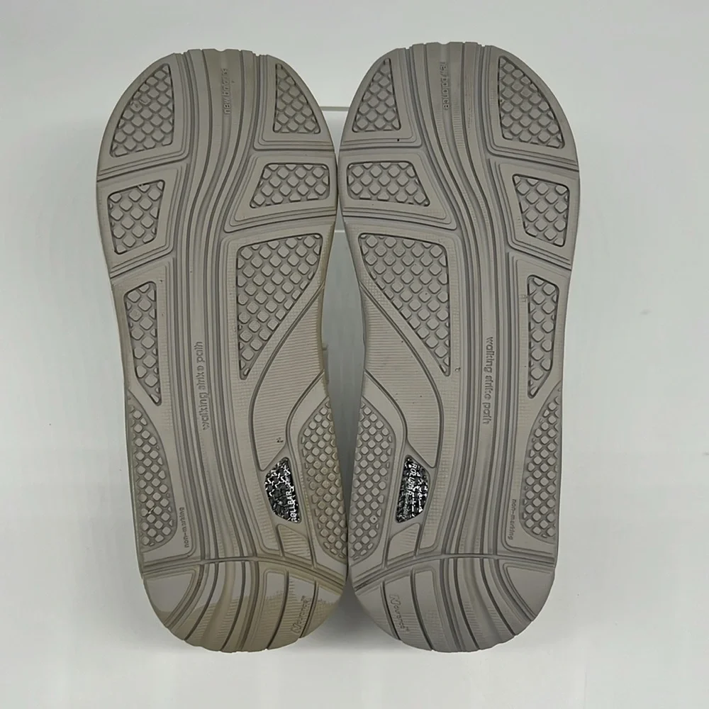 New Balance 928 Women's Hook and Loop White Leather Walking Comfort Shoe 6 - Picture 9 of 12